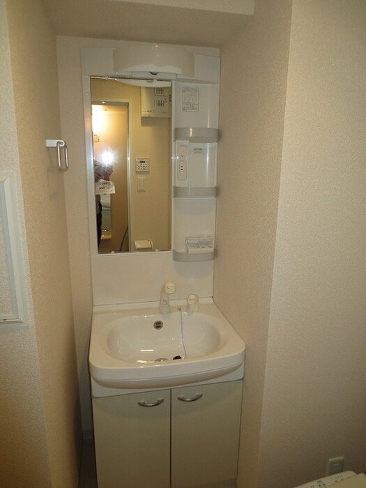 物件内観写真10　(洗面)
