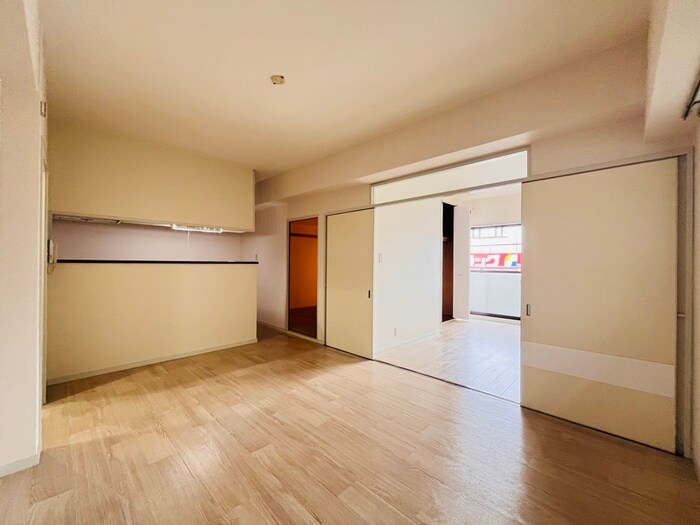 物件内観写真7　(居室)