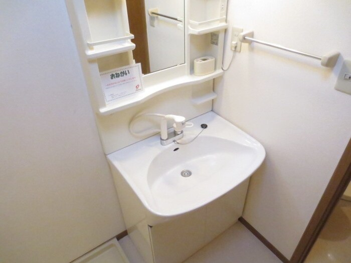 物件内観写真8　(洗面)