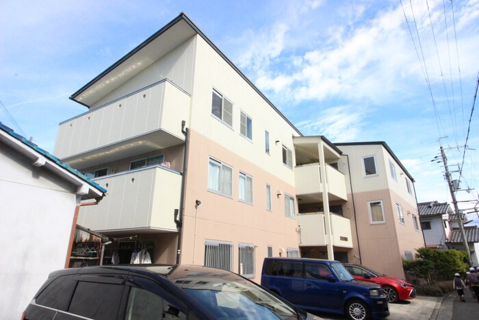 シックメゾンの外観写真