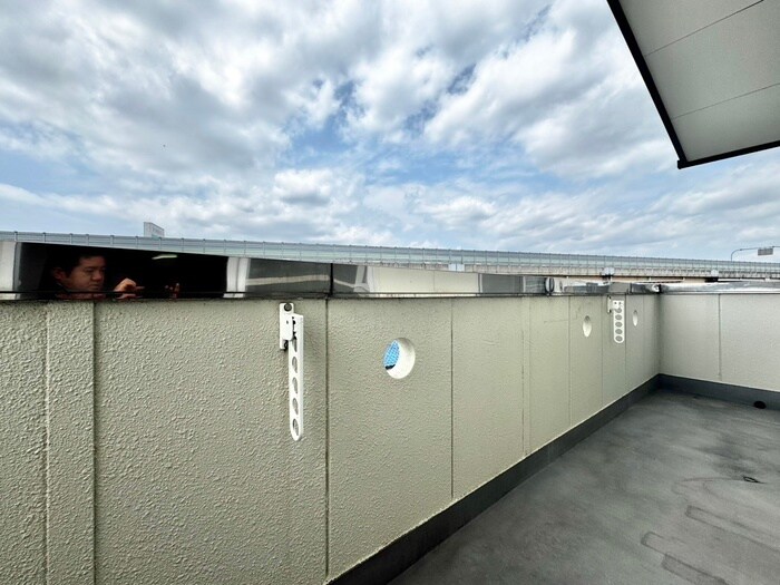 シックメゾンのベランダ・バルコニー