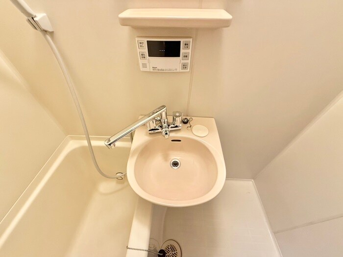 物件内観写真16　(洗面)