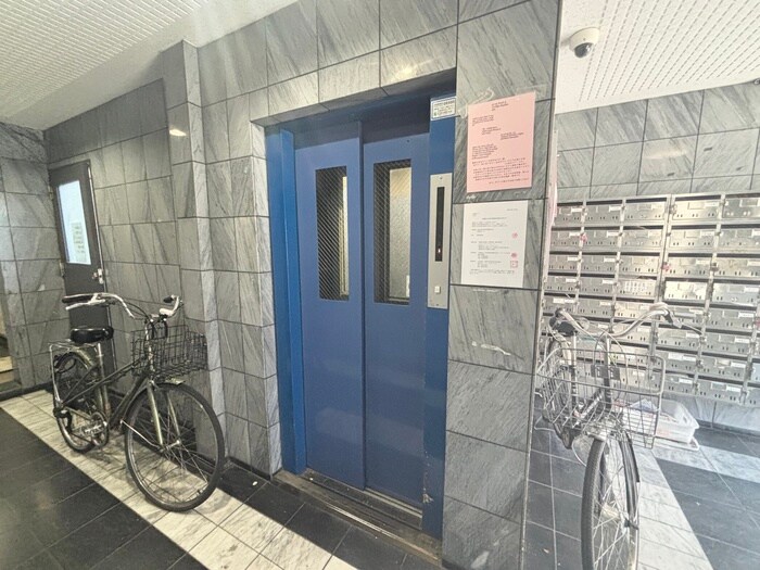 物件外観写真4　(建物設備)