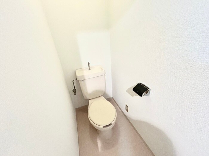 物件内観写真10　(トイレ)