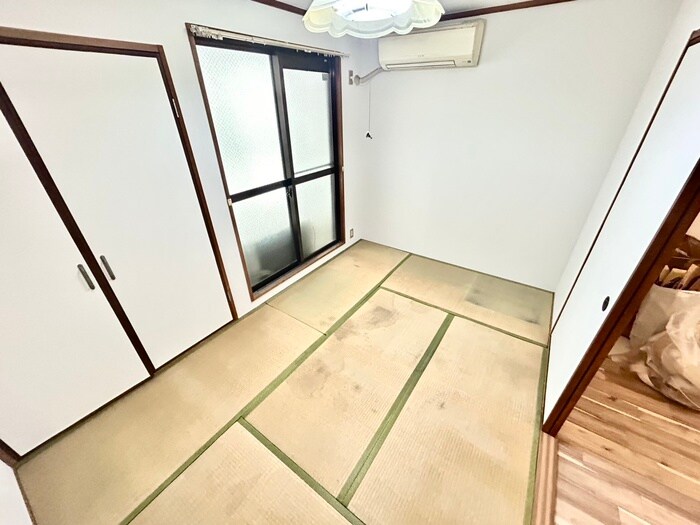 物件内観写真14　(居室)