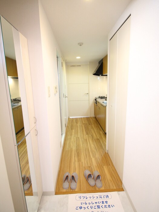 物件内観写真7　(玄関)