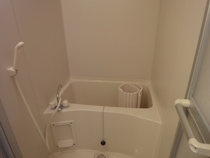 物件内観写真10　(バス／シャワールーム等)