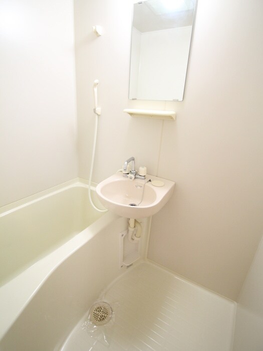 物件内観写真11　(バス／シャワールーム等)