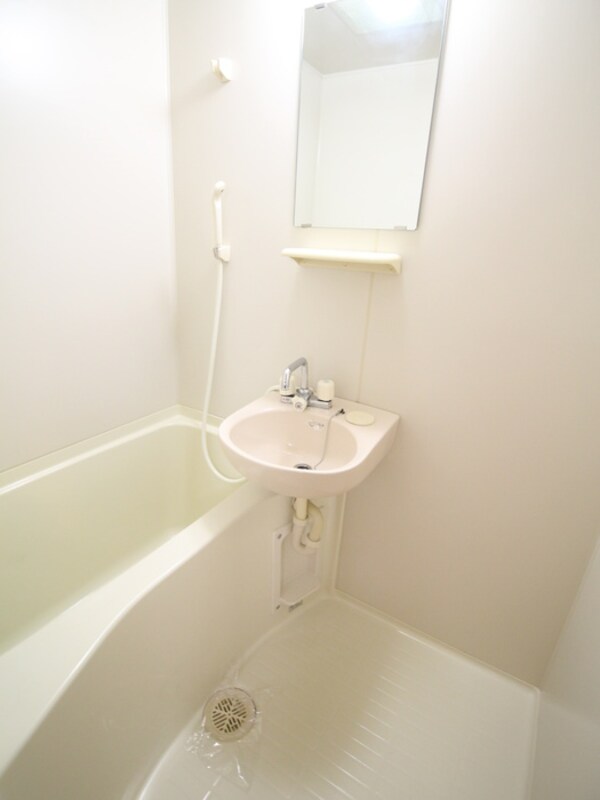 バス／シャワールーム等