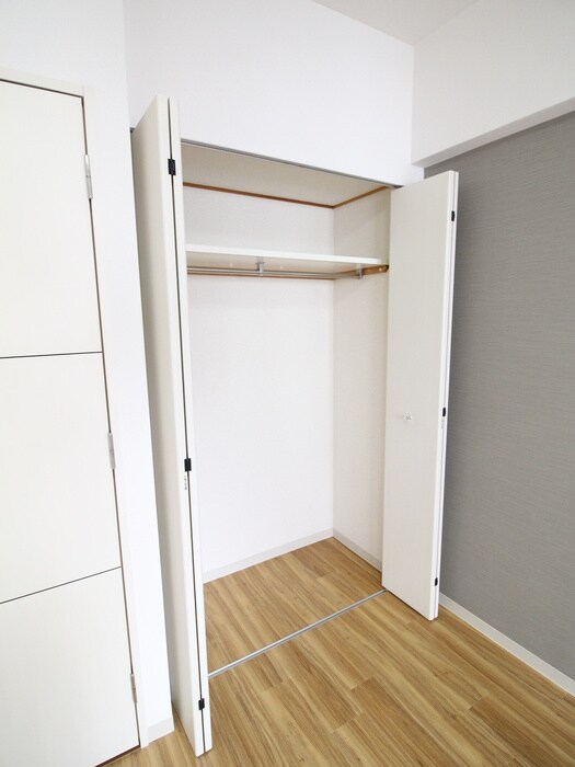 物件内観写真13　(収納)