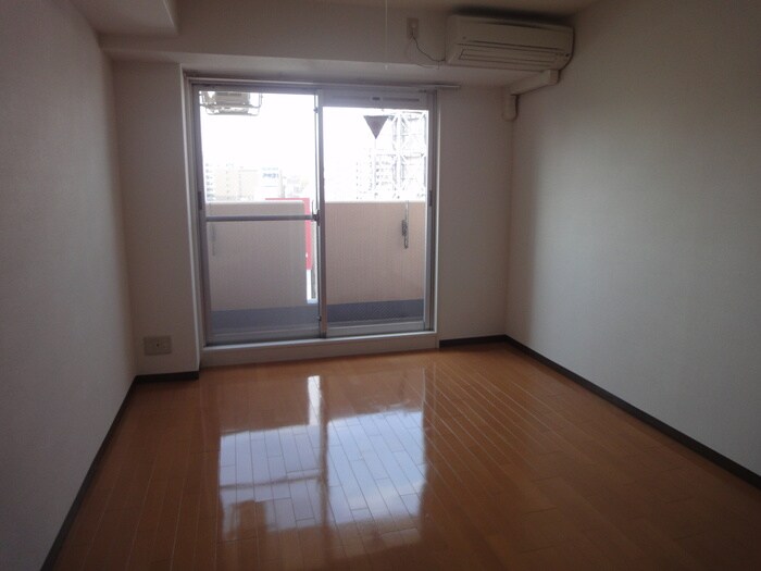 物件内観写真15　(居室)