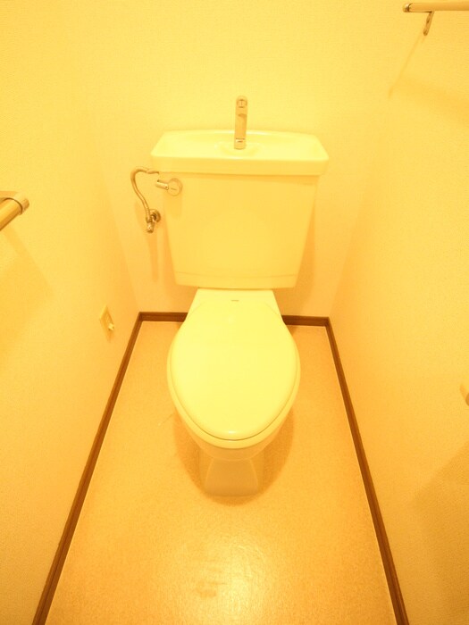 物件内観写真10　(トイレ)