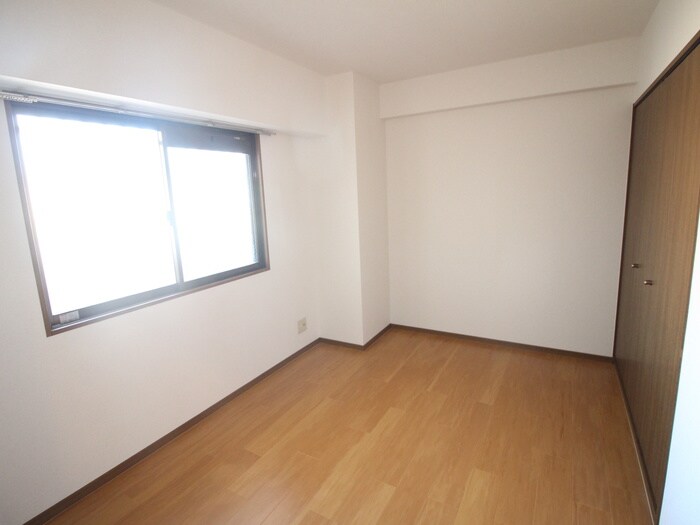 物件内観写真18　(居室)