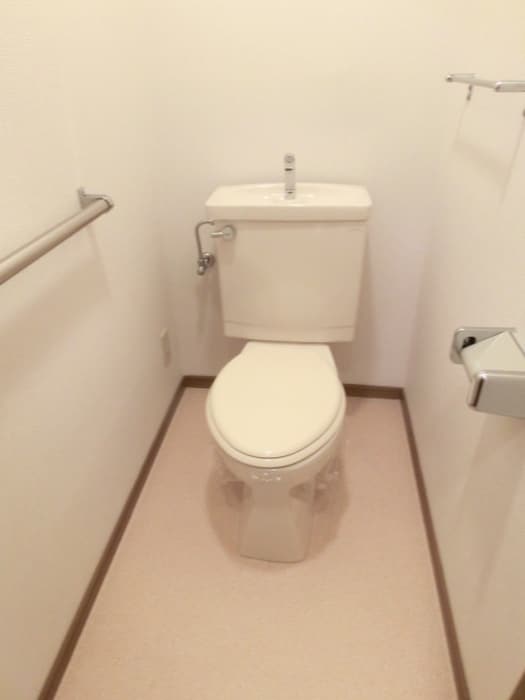 物件内観写真19　(トイレ)