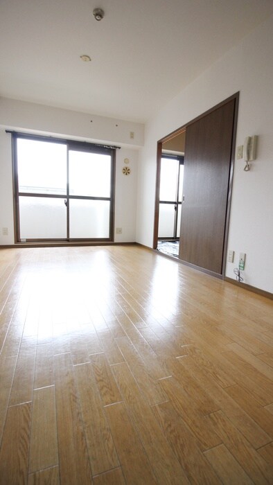 物件内観写真21　(居室)