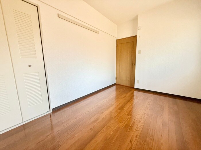 物件内観写真19　(居室)