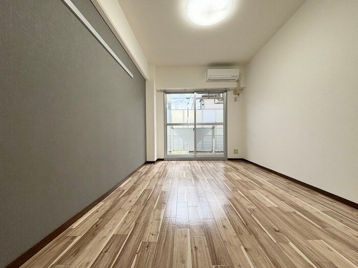 物件内観写真11　(居室)