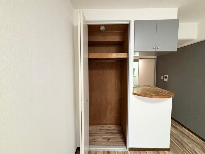 物件内観写真16　(収納)