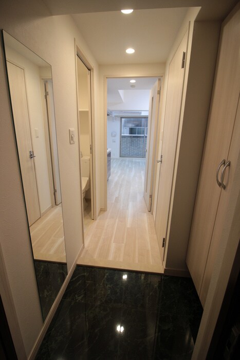 物件内観写真7　(廊下)