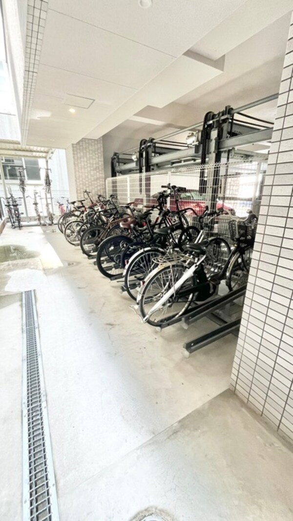 駐輪場