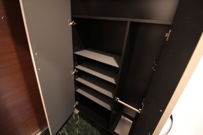 物件内観写真11　(靴箱)