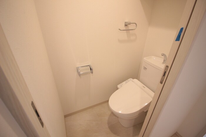物件内観写真12　(トイレ)
