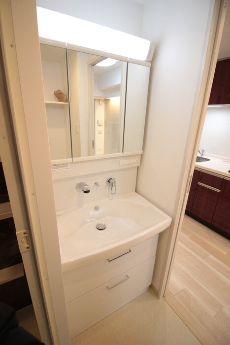 物件内観写真13　(洗面)