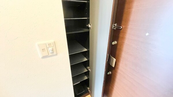 靴箱