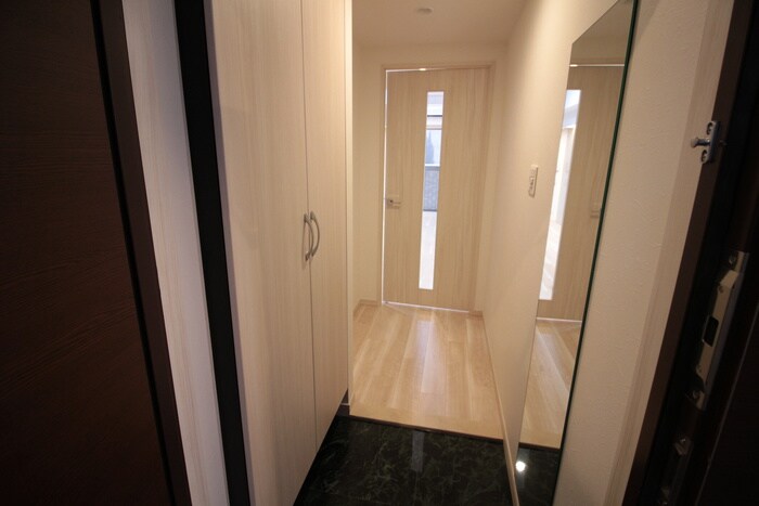 物件内観写真19　(廊下)