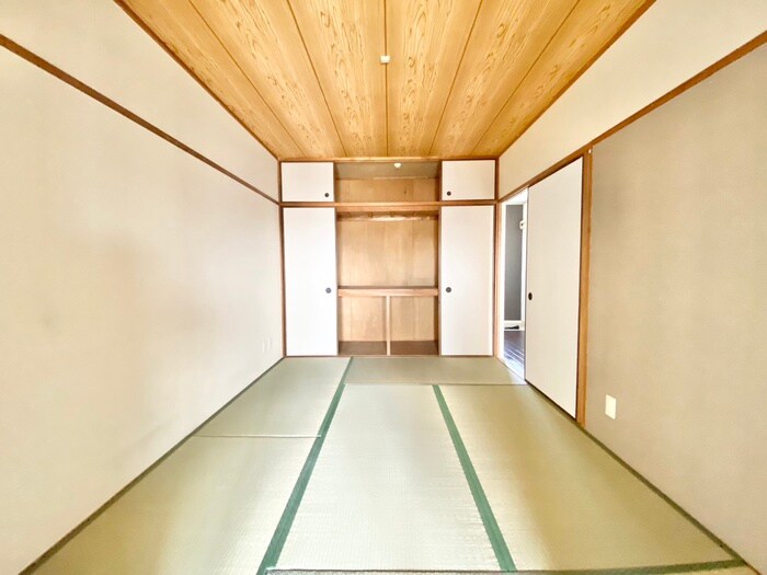 物件内観写真8　(居室)