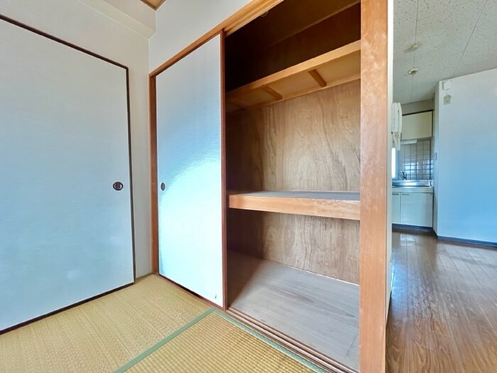 物件内観写真18　(収納)