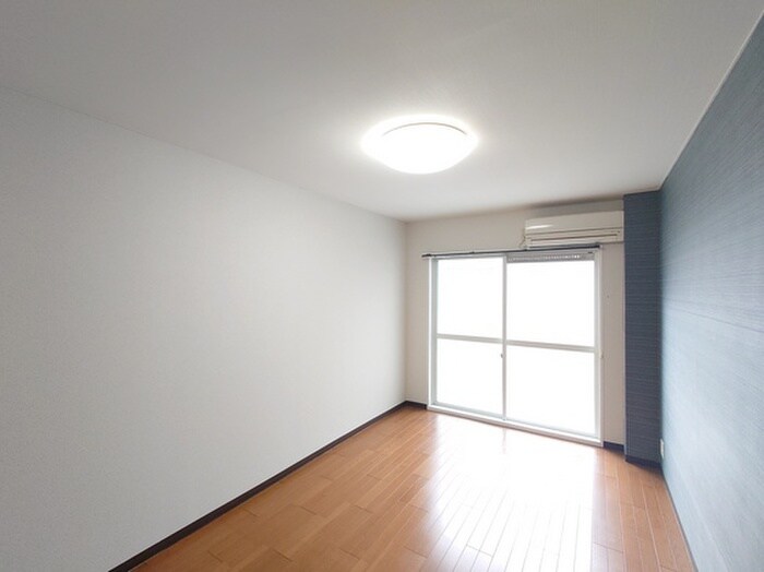 物件内観写真17　(居室)