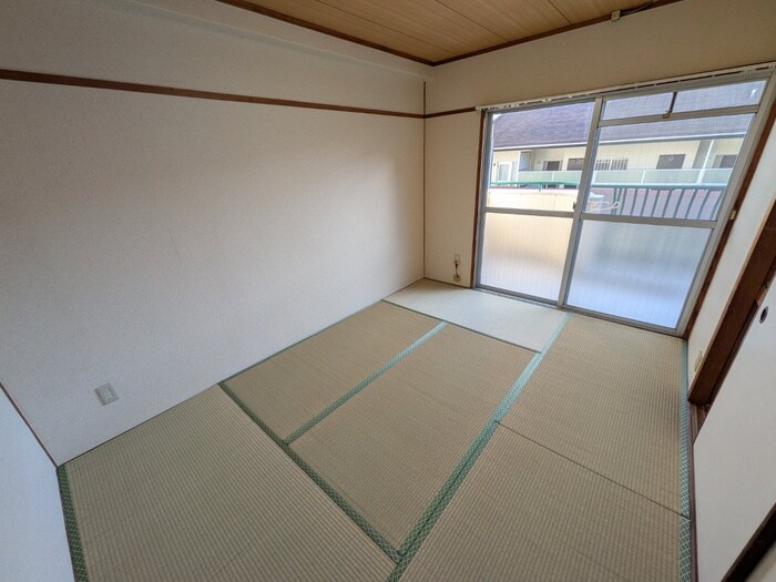 物件内観写真21　(居室)