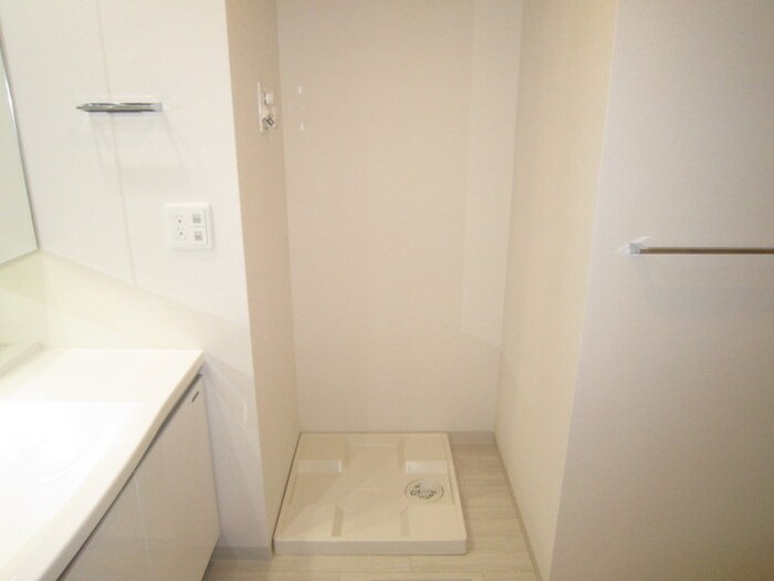 物件内観写真7　(洗濯機置場)