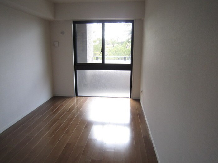 物件内観写真13　(居室)