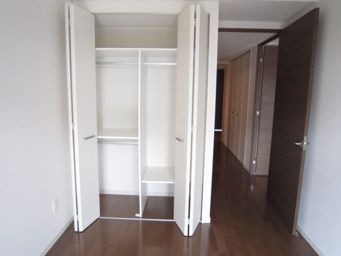 物件内観写真15　(収納)