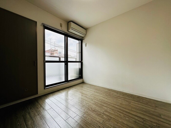 物件内観写真6　(居室)