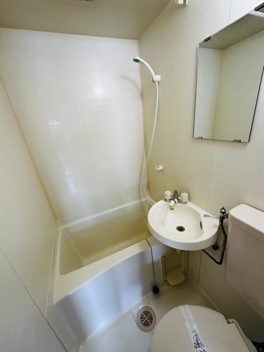 物件内観写真9　(バス／シャワールーム等)