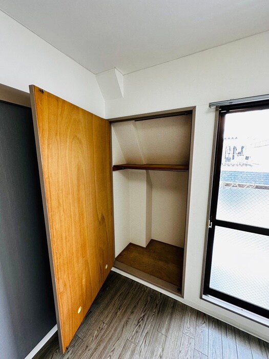 物件内観写真12　(収納)