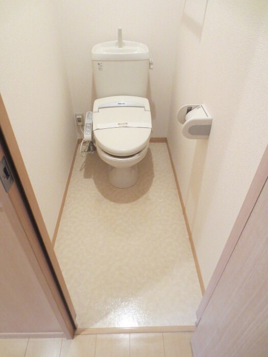 物件内観写真15　(トイレ)