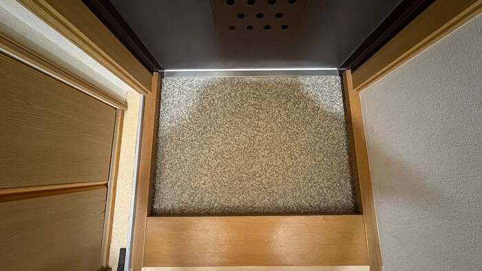 物件内観写真19　(玄関)