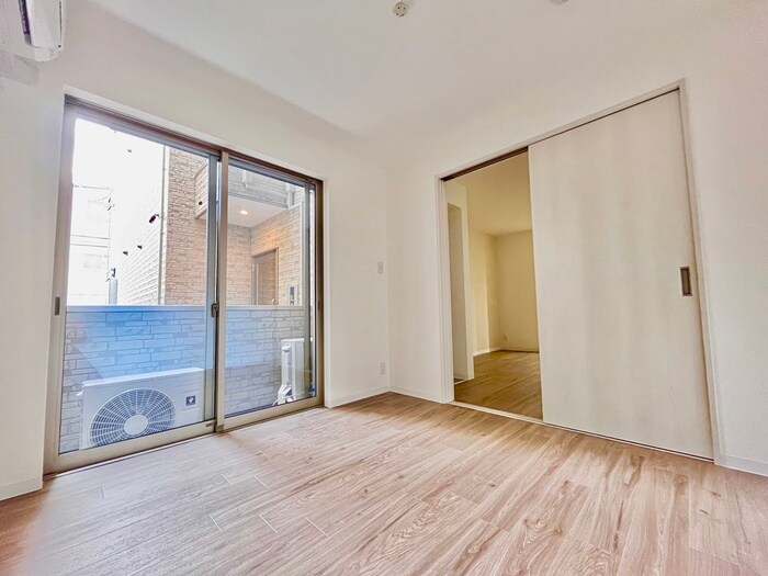 物件内観写真9　(居室)