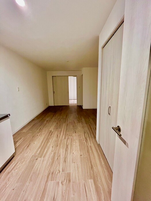 物件内観写真11　(居室)