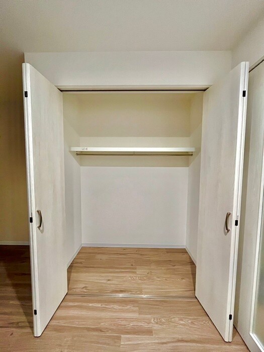 物件内観写真13　(収納)