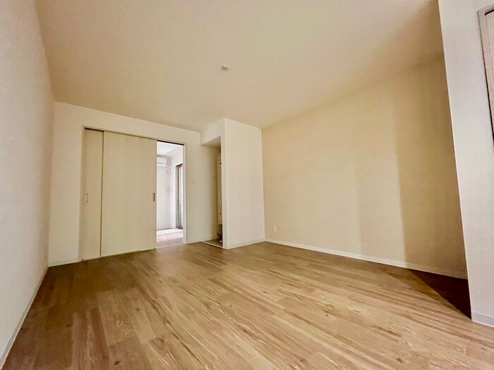 物件内観写真19　(居室)