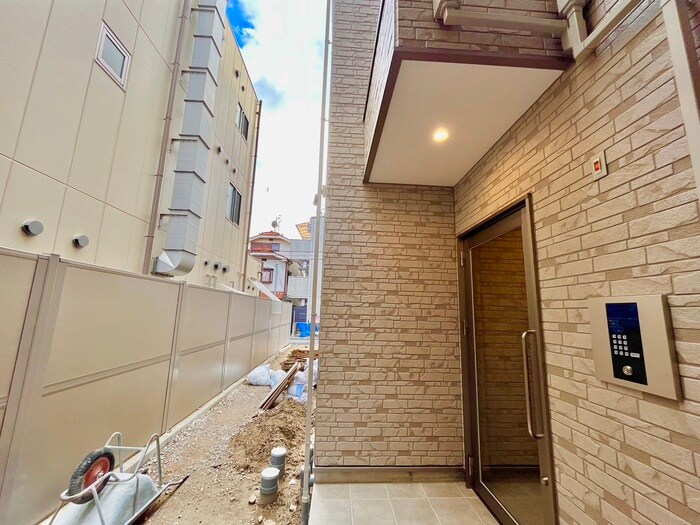 物件内観写真22　(室内からの展望)