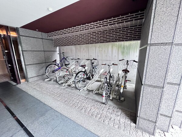 駐輪場