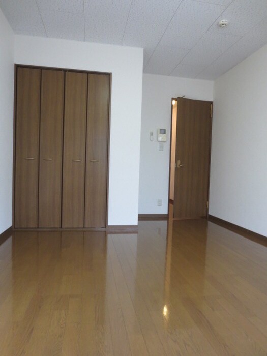 物件内観写真11　(居室)