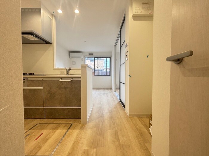 物件内観写真8　(居室)