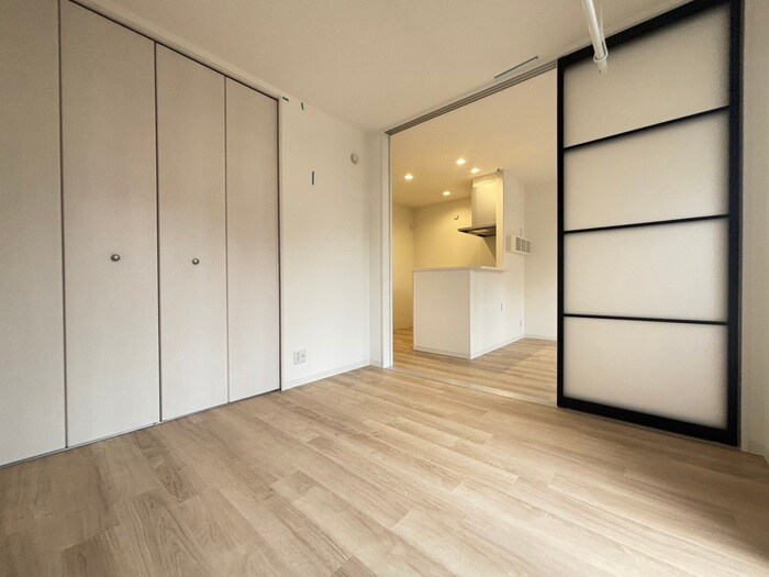 物件内観写真10　(居室)